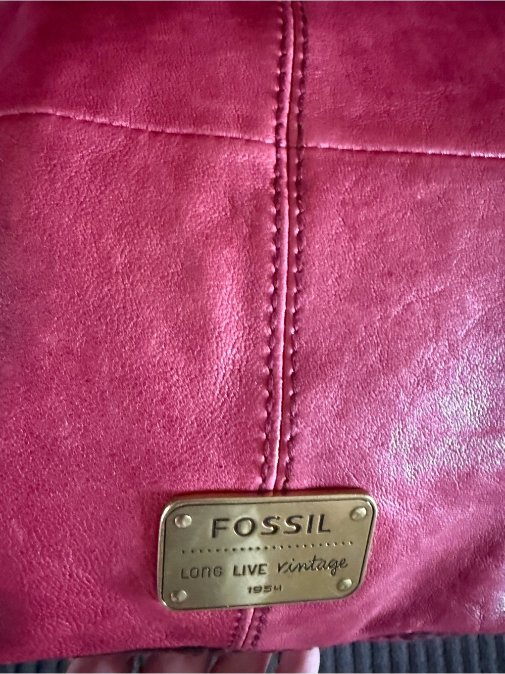 Large Fossil Maroon Leather Shoulder Bag Purse with Front Pockets and Key Fob - Picture 4 of 14
